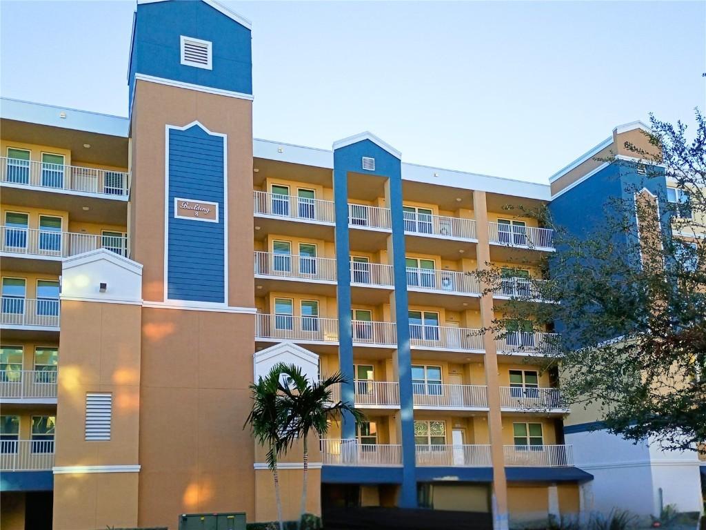 960 Starkey Rd. #8106, Largo, FL 33771