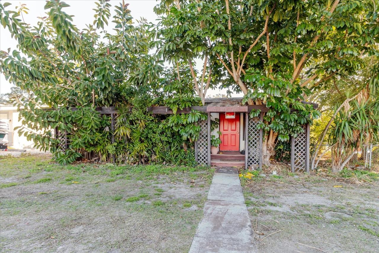 1604 Omaha St., Palm Harbor, FL 34683