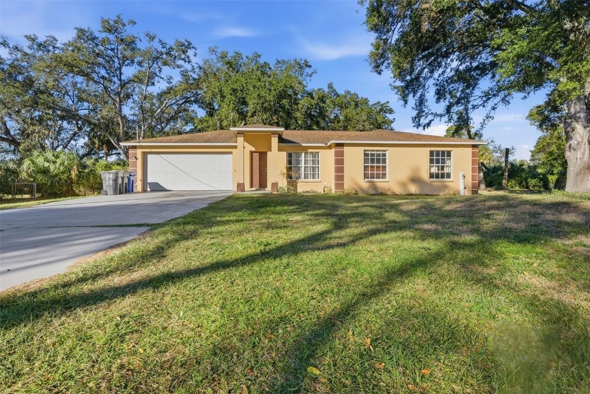 9911 Davis St., Gibsonton, FL 33534