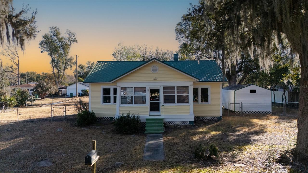 5640 17th St., Zephyrhills, FL 33542