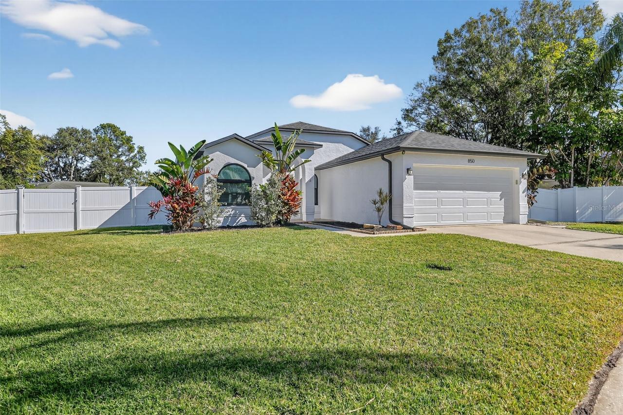 850 Christina Cir., Oldsmar, FL 34677