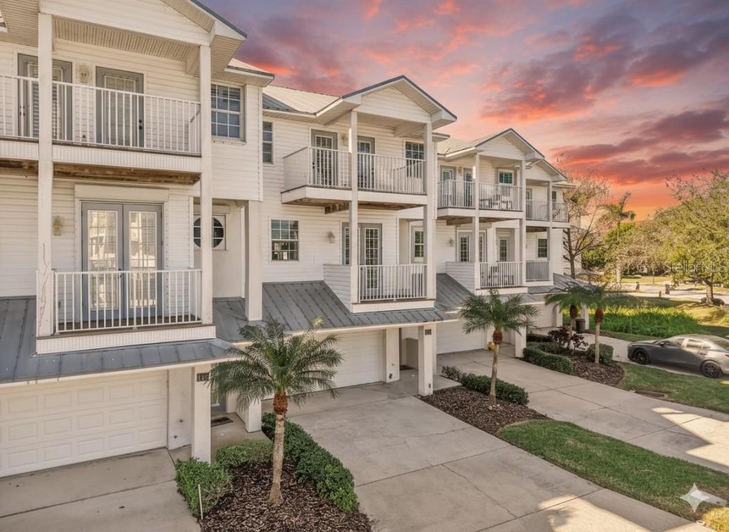 135 Bath Club Cir., North Redington Beach, FL 33708