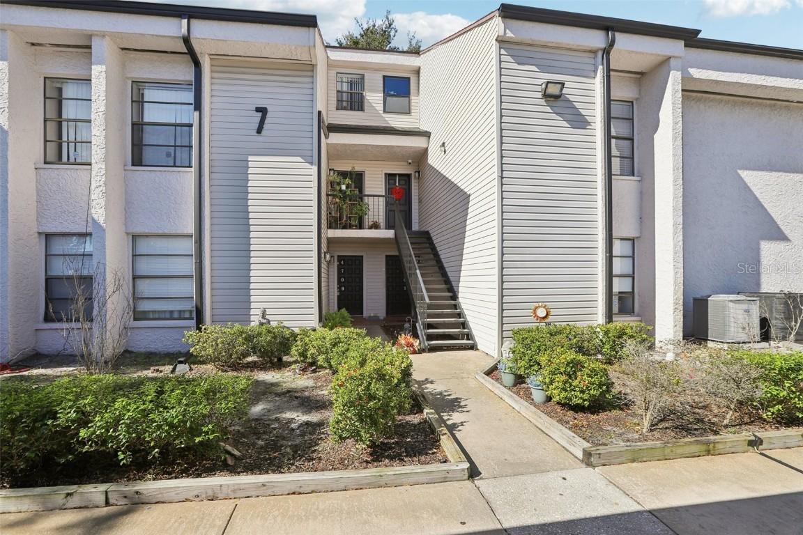 4709 Puritan Cir. #702, Tampa, FL 33617