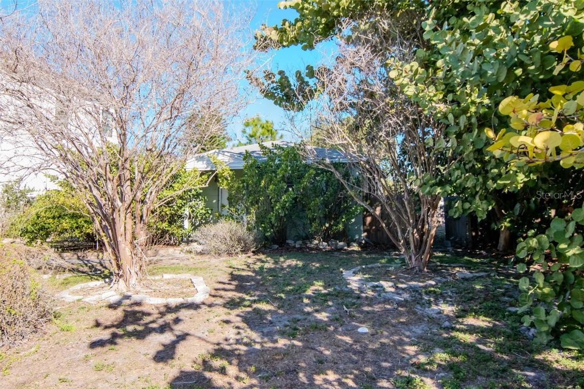 3005 W Meadow St., Tampa, FL 33611