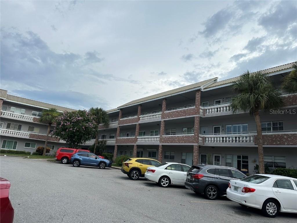 2460 Persian Dr. #44, Clearwater, FL 33763