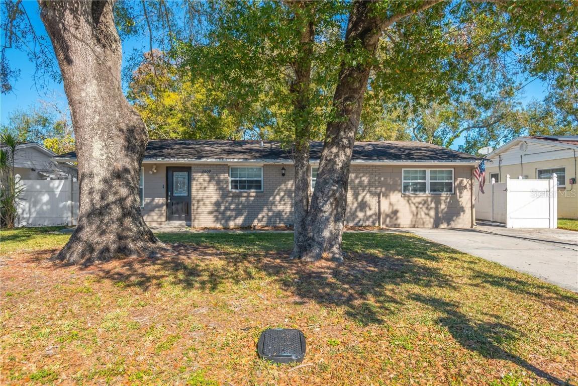 2609 Lorraine St., Tampa, FL 33614