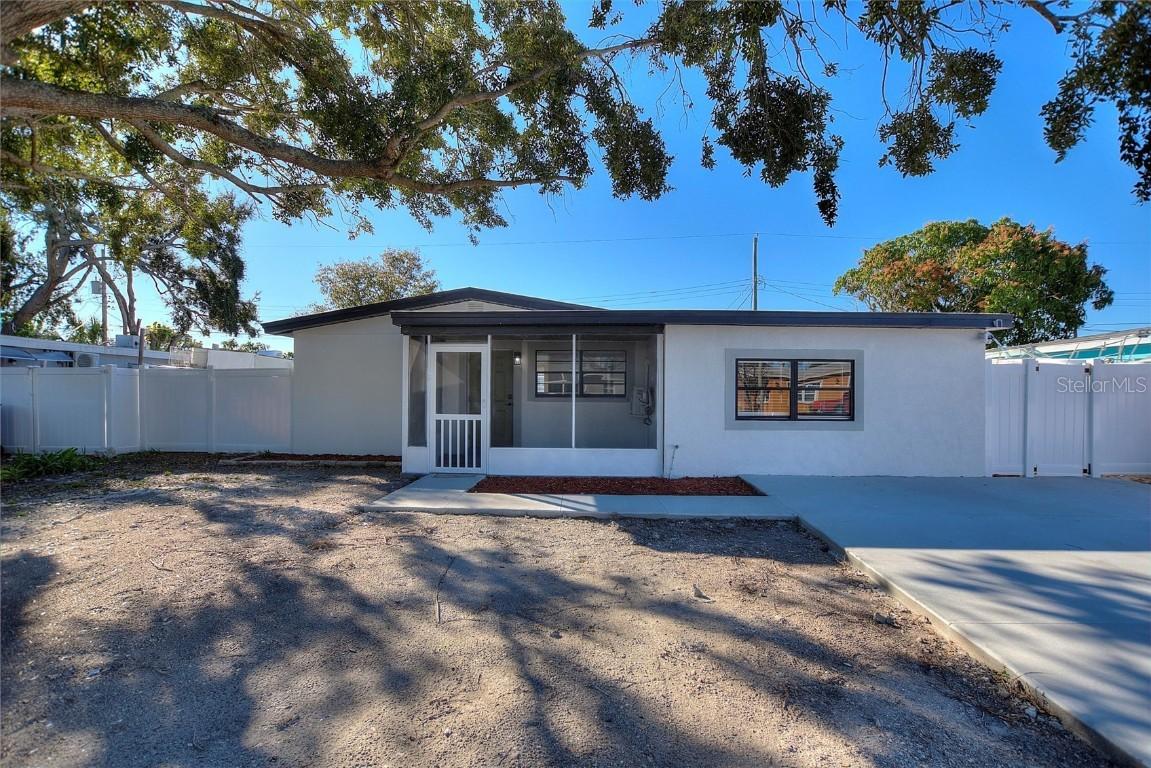 4712 Murray Hill Dr., Tampa, FL 33615