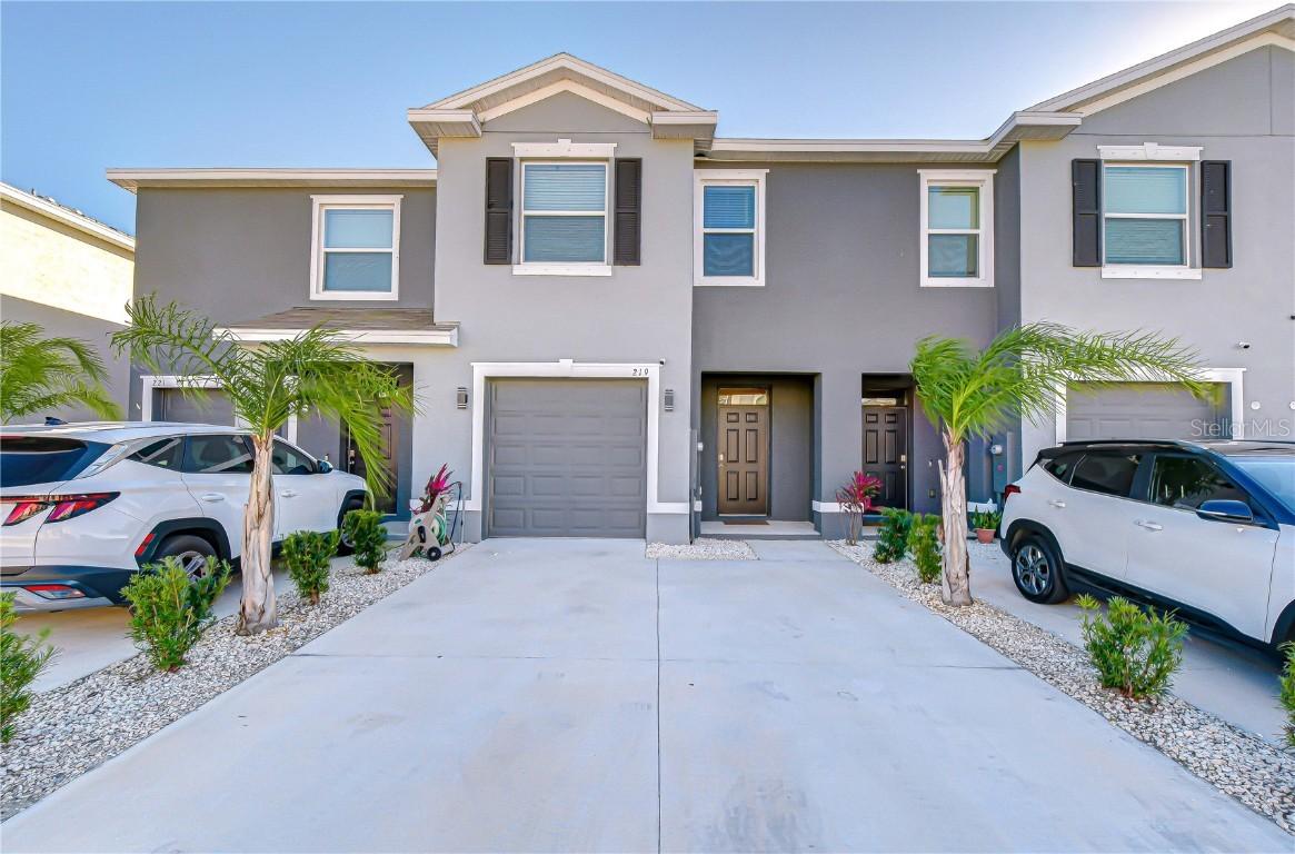 219 Mangrove Shade Cir., Apollo Beach, FL 33572