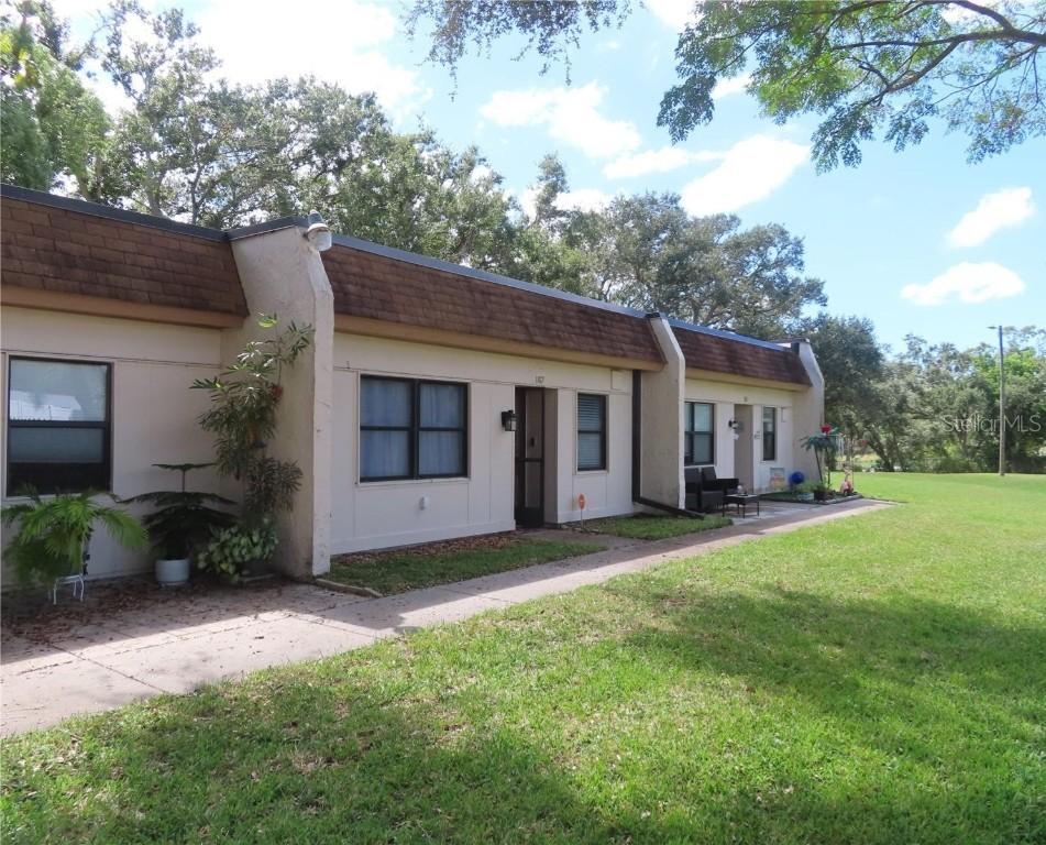 1167 Mission Cir. #53E, Clearwater, FL 33759