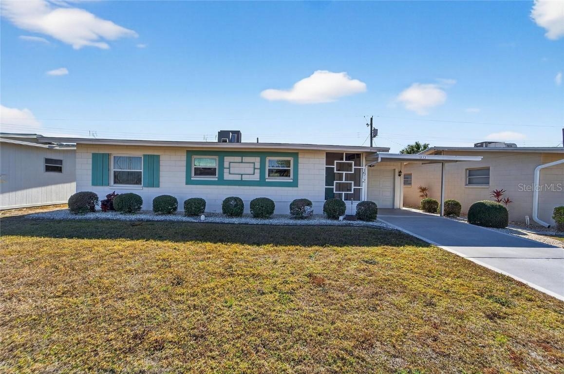 1512 Chevy Chase Dr., Sun City Center, FL 33573
