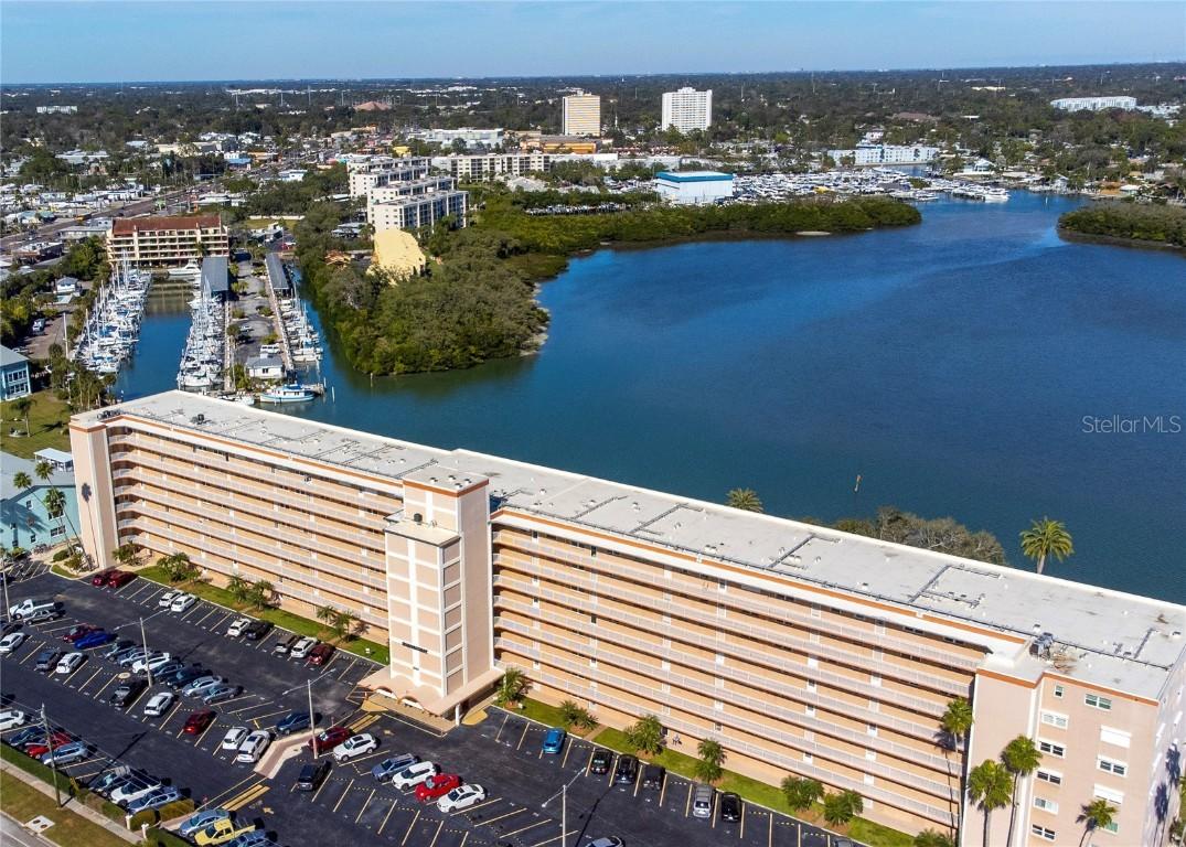 1847 Shore Dr. #204, South Pasadena, FL 33707