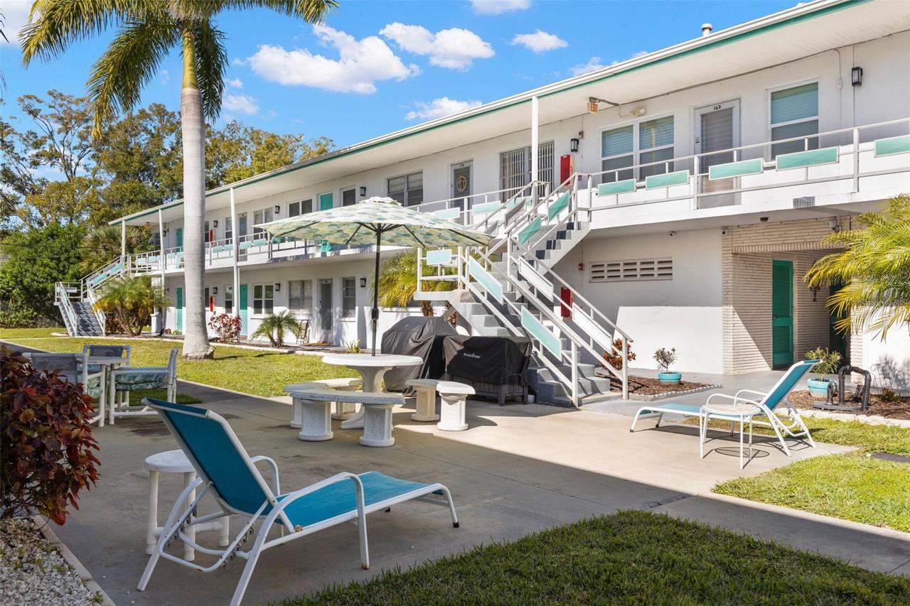 6050 21st St. #17, St Petersburg, FL 33714