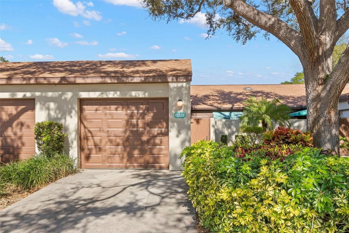 4425 Park Lake Ter., Bradenton, FL 34209