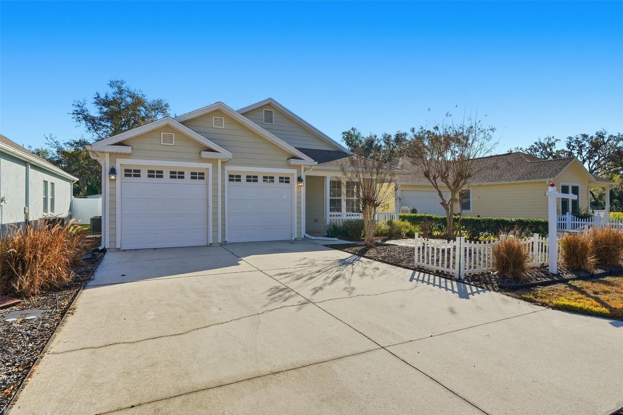 37438 Picketts Mill Ave., Zephyrhills, FL 33542