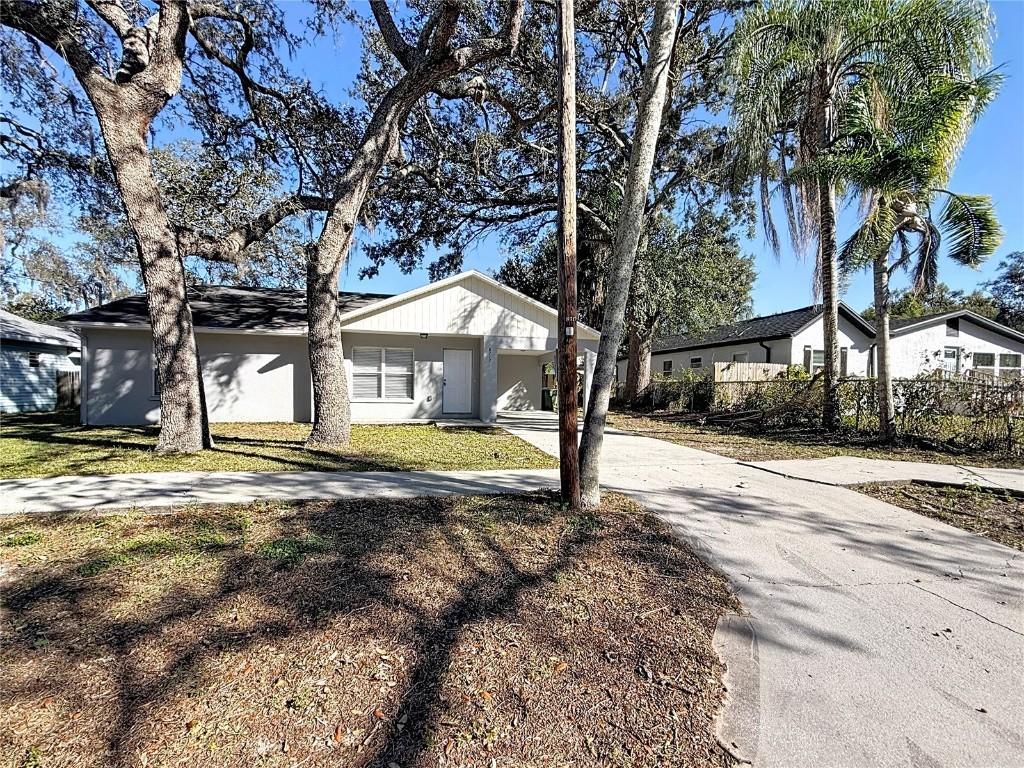 8717 N Dexter Ave., Tampa, FL 33604