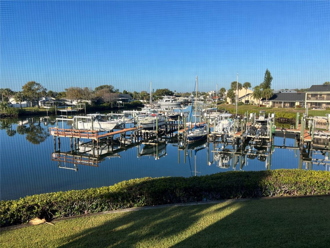 614 Yardarm Dr. #7, Apollo Beach, FL 33572