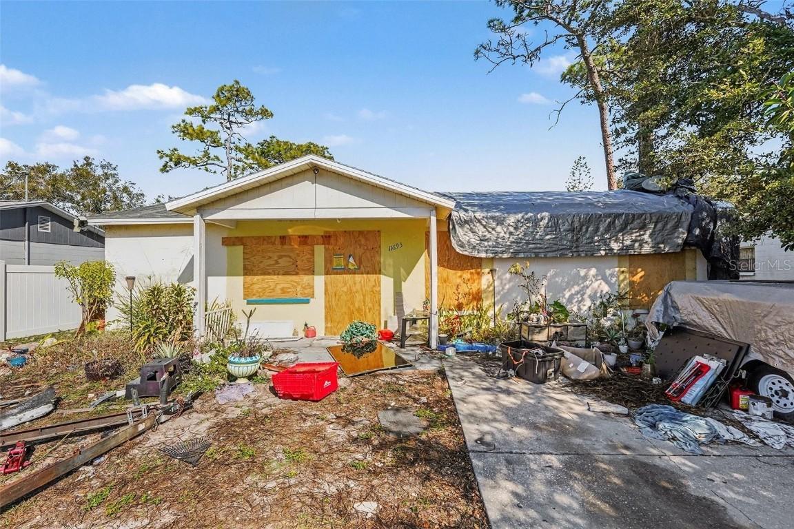 11695 126th Ter., Largo, FL 33778