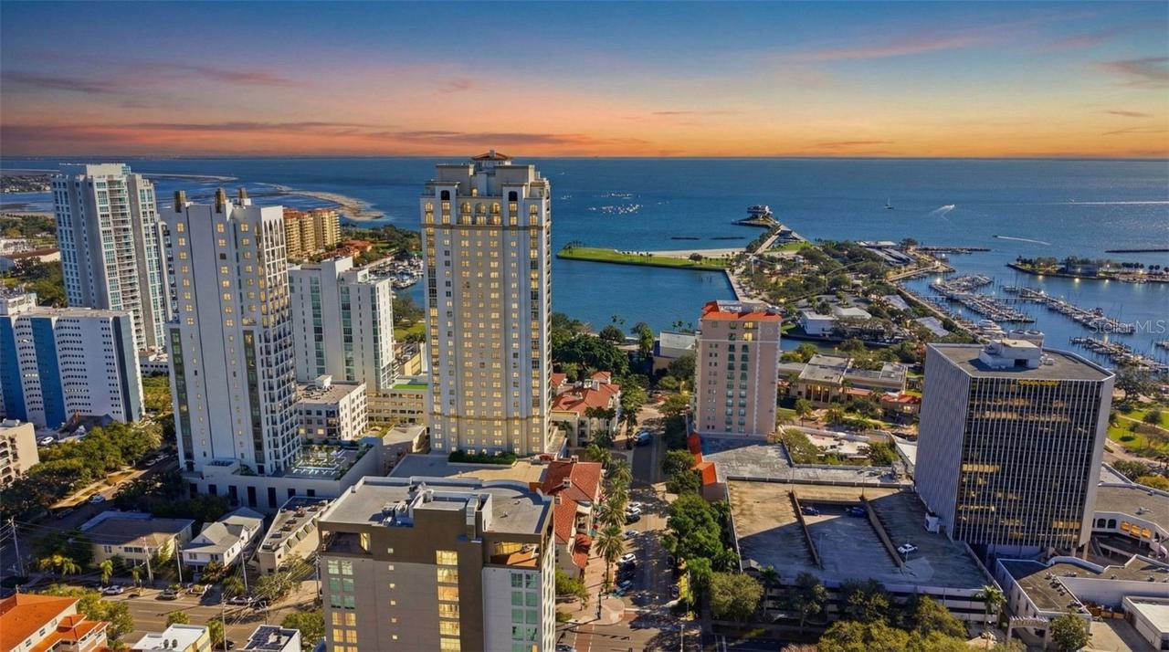 300 Beach Dr. #1004, St Petersburg, FL 33701