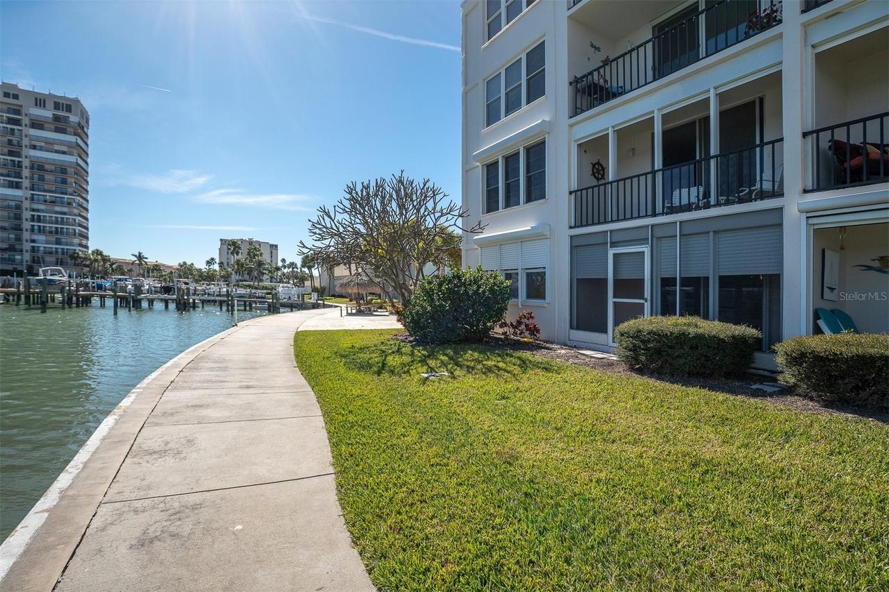 7625 Sun Island Dr. #101, St Petersburg, FL 33707