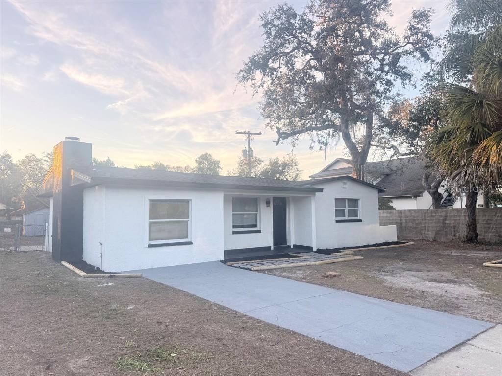 9714 N Albany Ave., Tampa, FL 33612