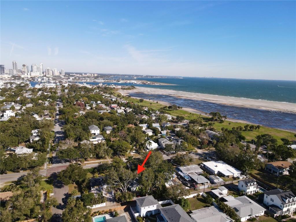 220 22nd Ave., St Petersburg, FL 33705