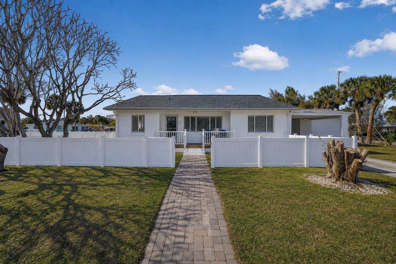 292 42nd Ave., St Pete Beach, FL 33706
