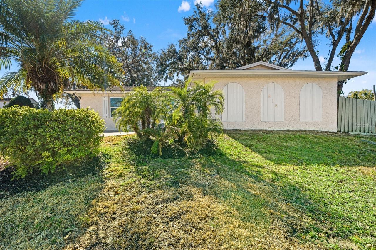 815 Shangri La Dr., Seffner, FL 33584