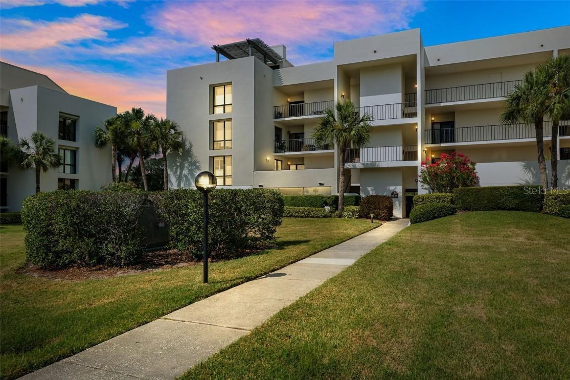 50 Coe Rd. #331, Belleair, FL 33756