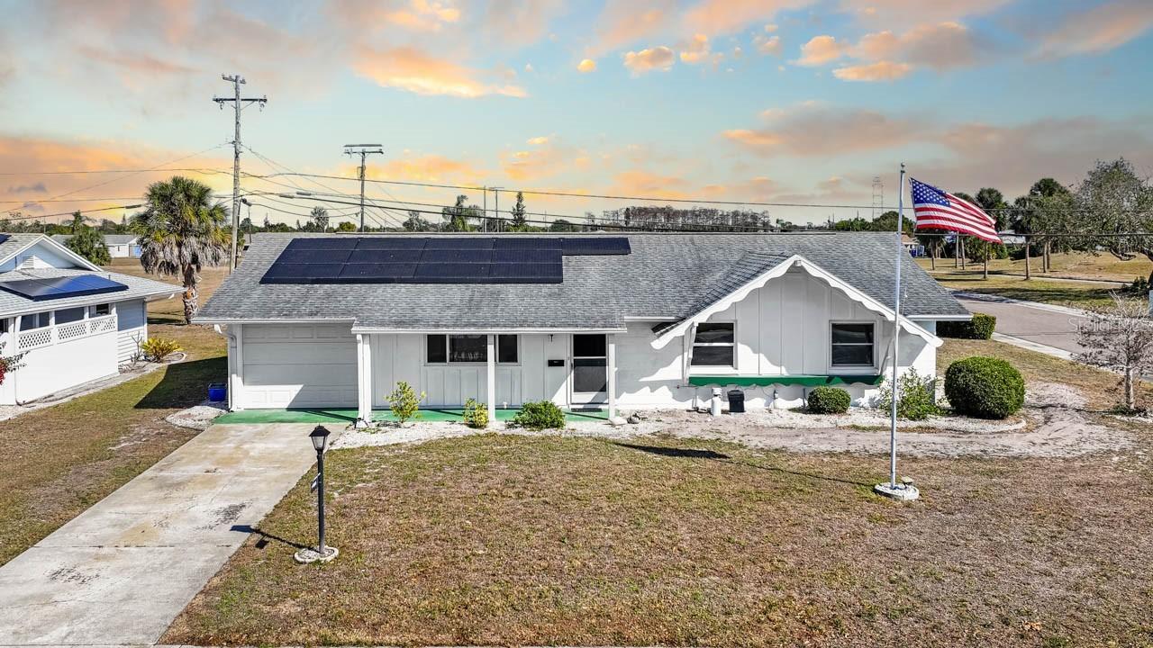 1001 Augusta Dr., Sun City Center, FL 33573