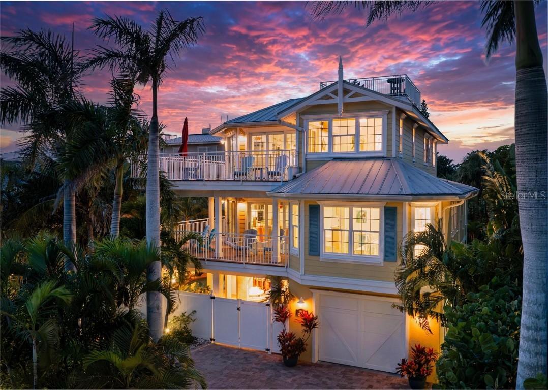 106 79th St., Holmes Beach, FL 34217