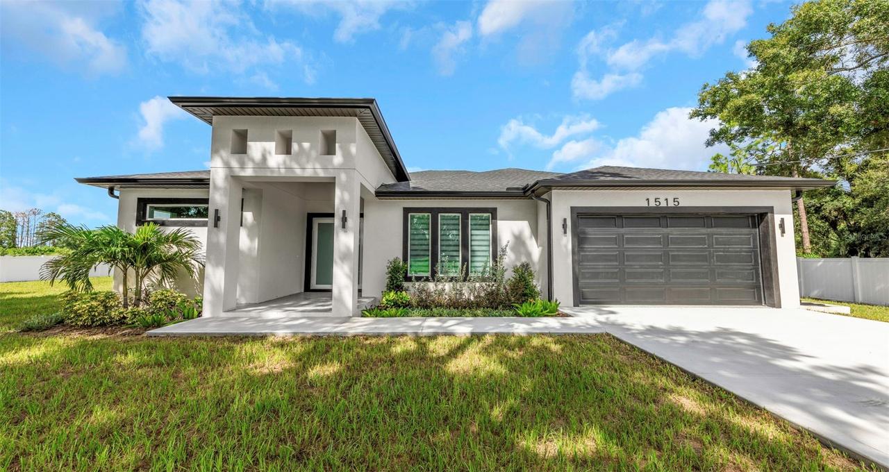 1515 30th St., Ruskin, FL 33570
