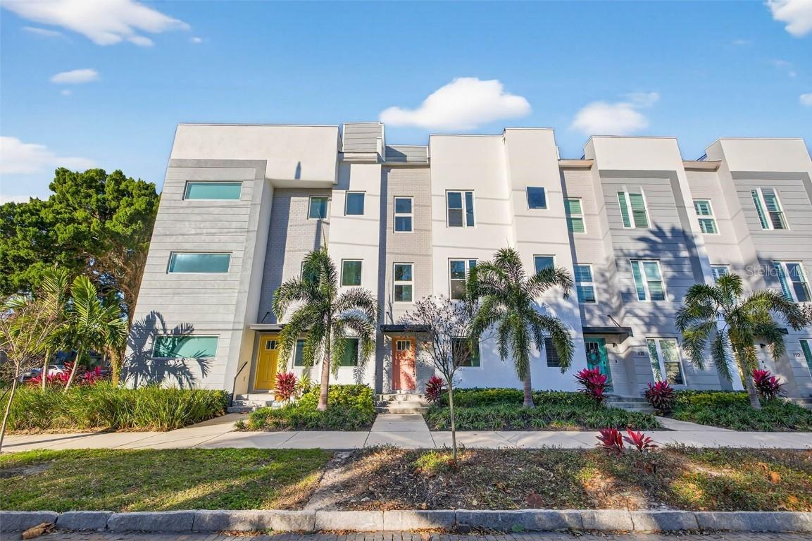 104 26th St., St Petersburg, FL 33713