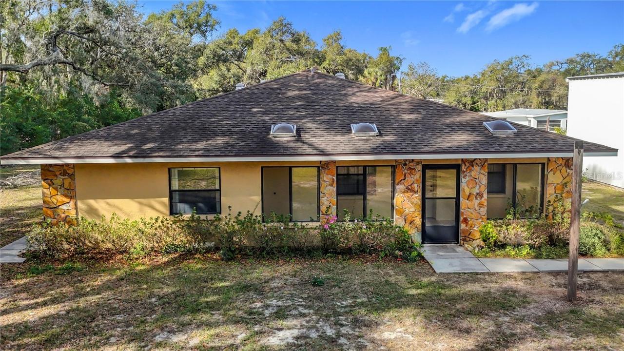 501 & 511 Telfair Rd., Brandon, FL 33510