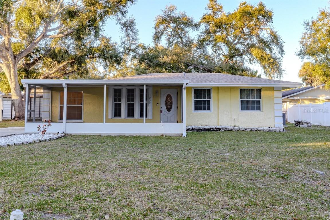 1259 41st St., Sarasota, FL 34234