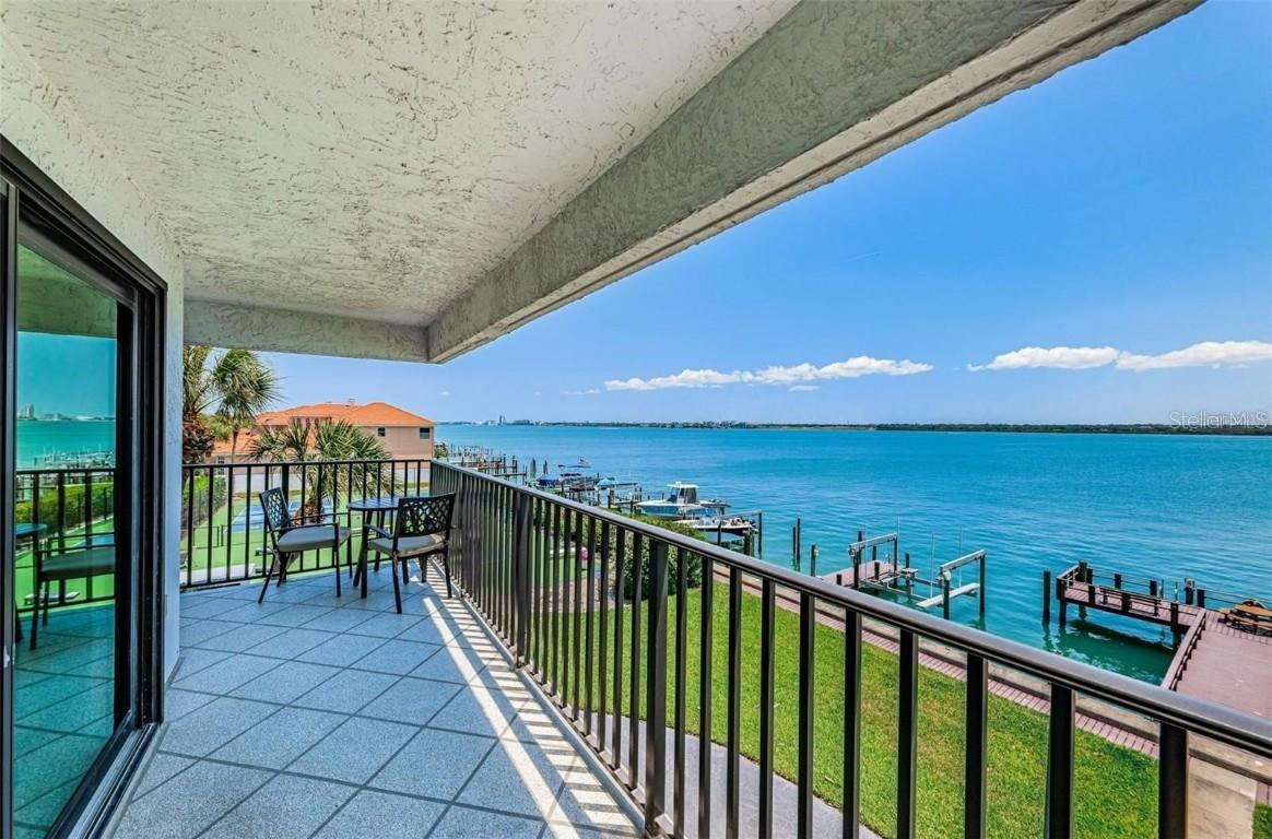 240 Sand Key Estates Dr. #222, Clearwater, FL 33767