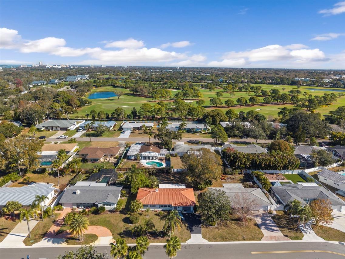 610 Palm Ave., Belleair, FL 33756