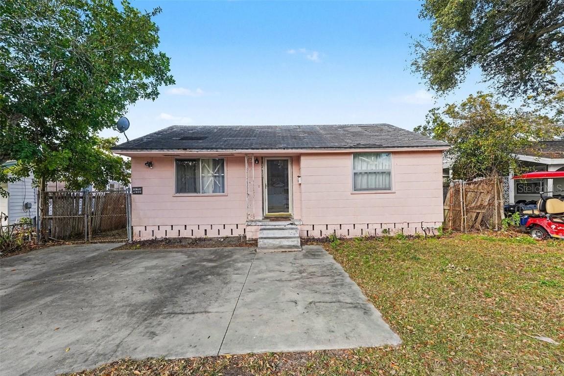 2405 44th St., St Petersburg, FL 33711