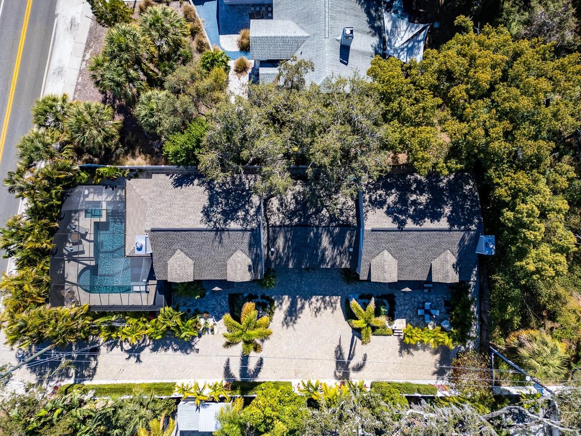 557 Florida Ave., Palm Harbor, FL 34683