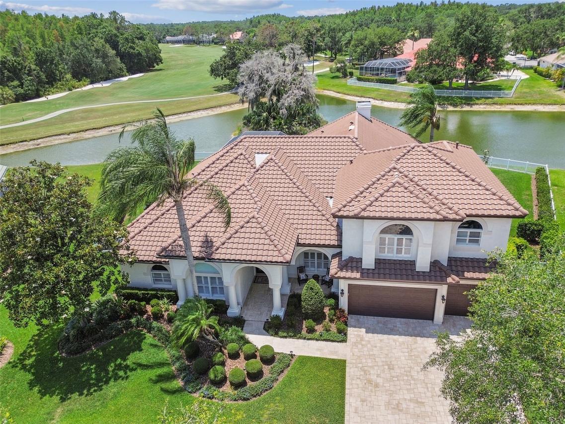 9105 Woodridge Run Dr., Tampa, FL 33647