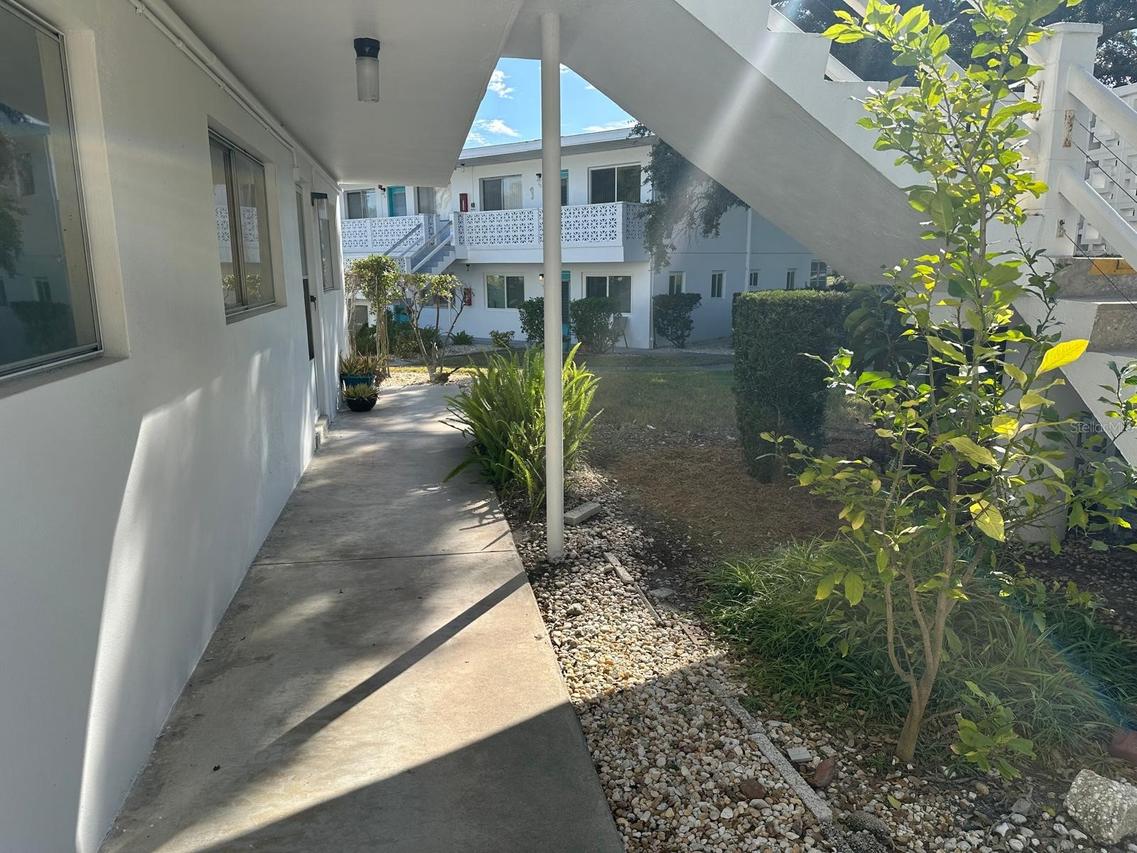 8450 112th St. #102, Seminole, FL 33772