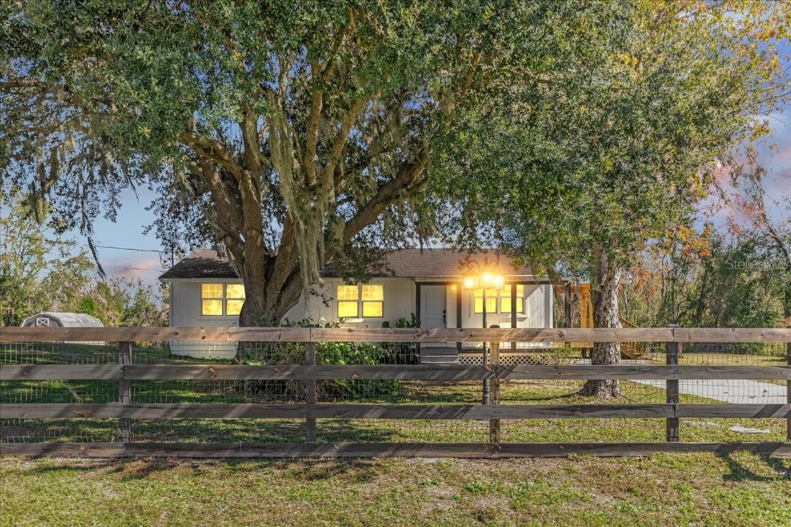 3628 Foxwood Blvd., Wesley Chapel, FL 33543