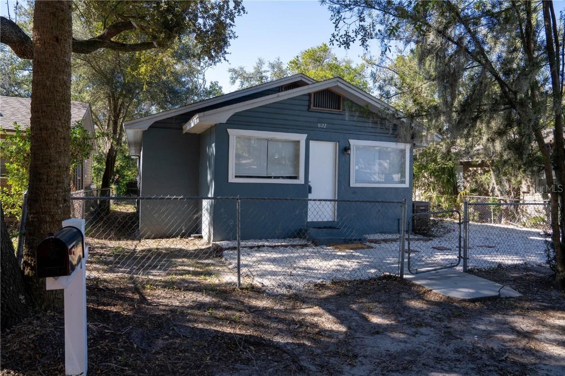 8122 N Marks St., Tampa, FL 33604