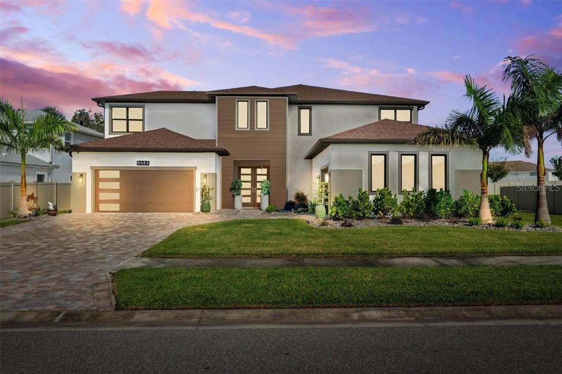 8684 Sanders Tree Loop, Wesley Chapel, FL 33545