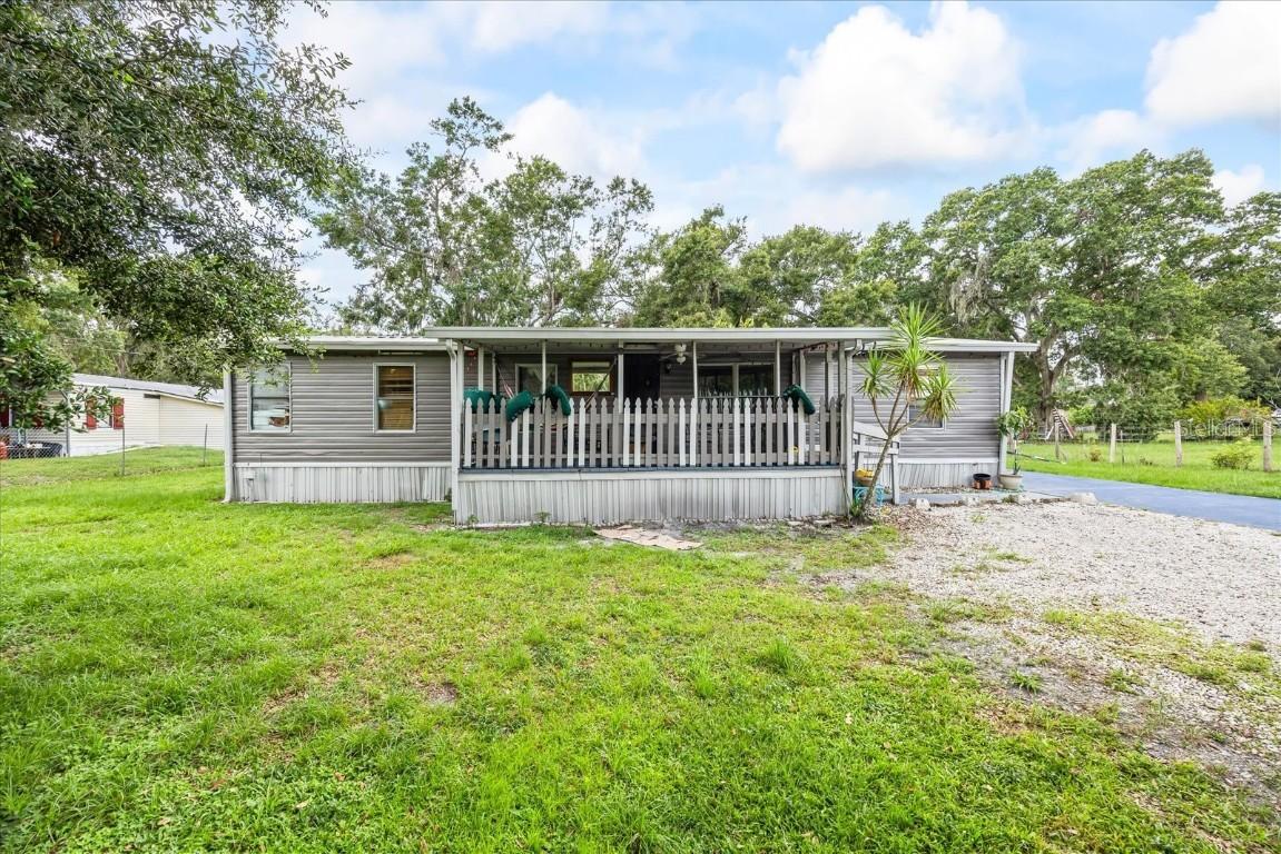 6227 Springwoods Ln., Lakeland, FL 33811