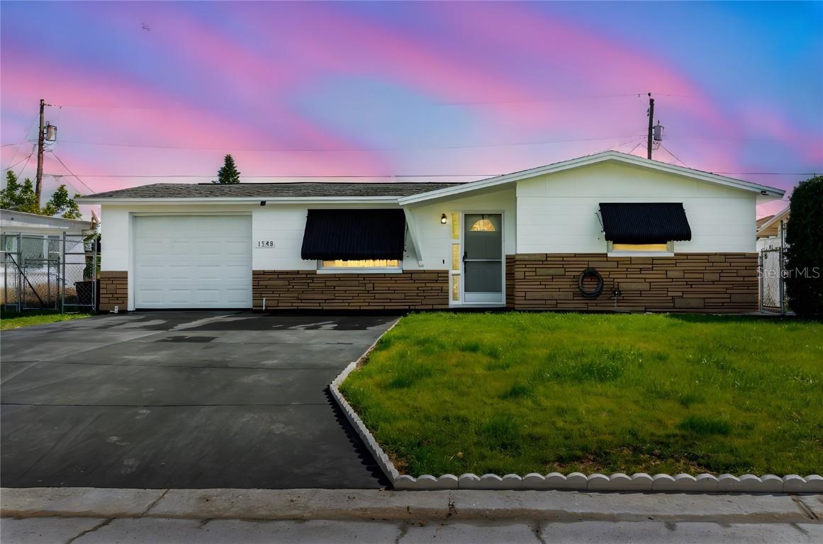 1548 Landau St., Holiday, FL 34690
