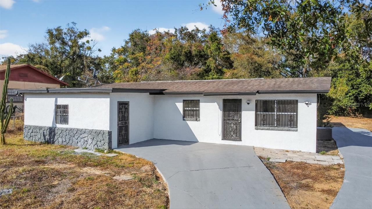 101 W Celeste St., Apopka, FL 32703