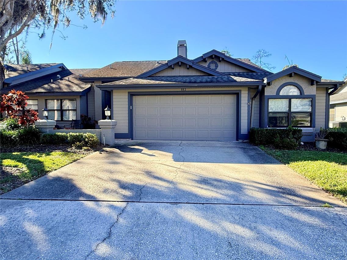 882 Lucas Ln., Oldsmar, FL 34677