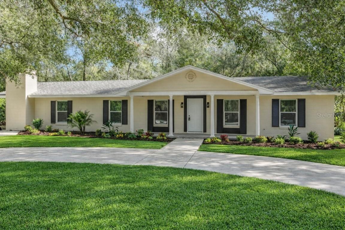 31440 Prestwick Ave., Sorrento, FL 32776
