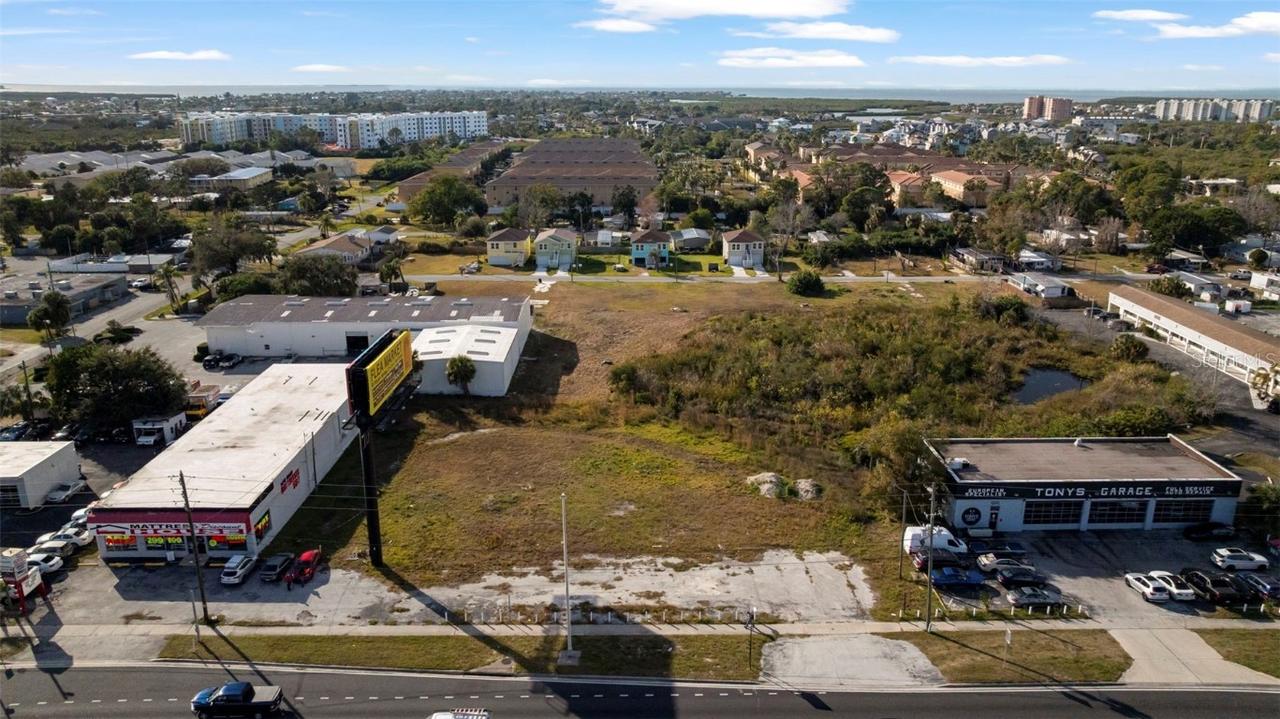 5531 Us Highway 19, New Port Richey, FL 34652