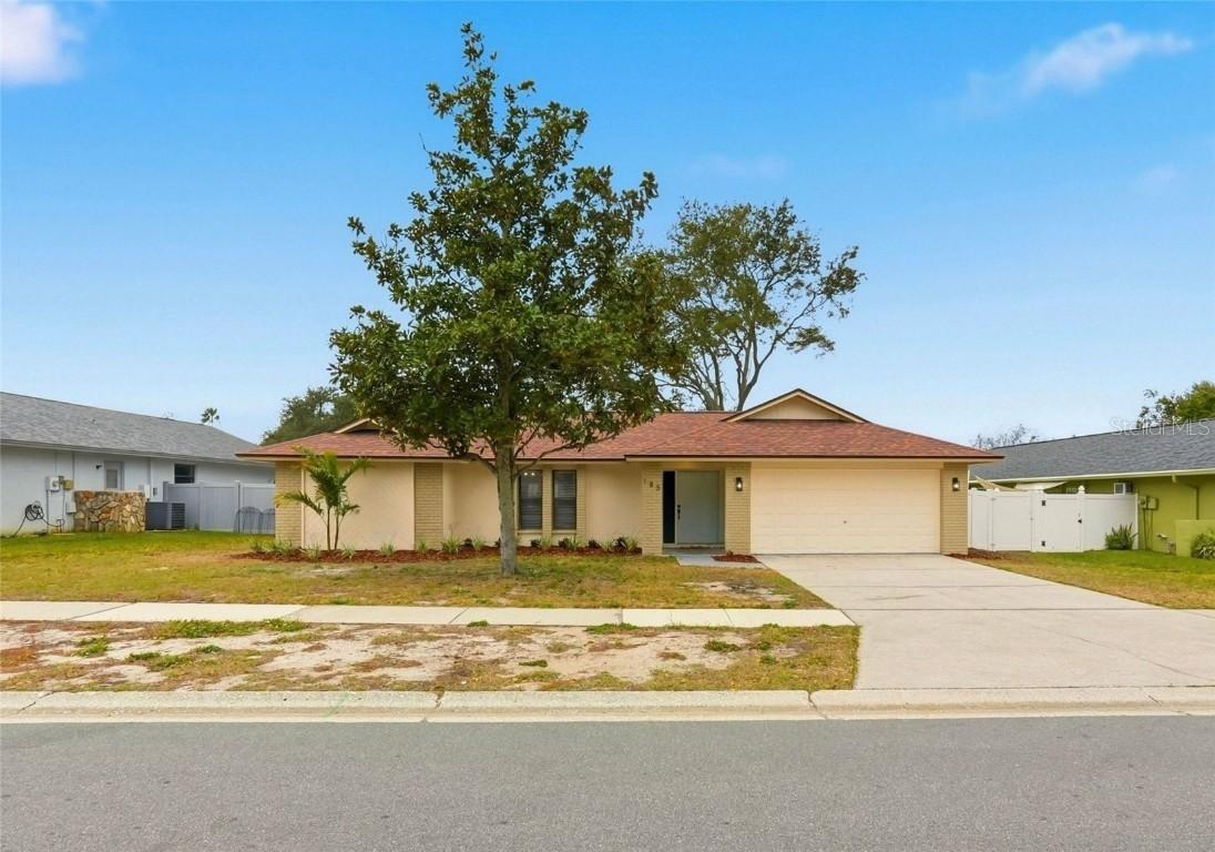 185 Foxcroft Dr., Palm Harbor, FL 34683